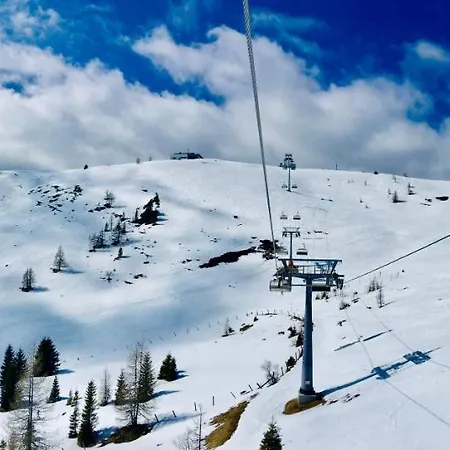 Alpenapartment In Traumlage Kanzelhohe